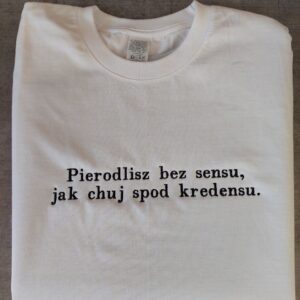 Koszulka z napisem